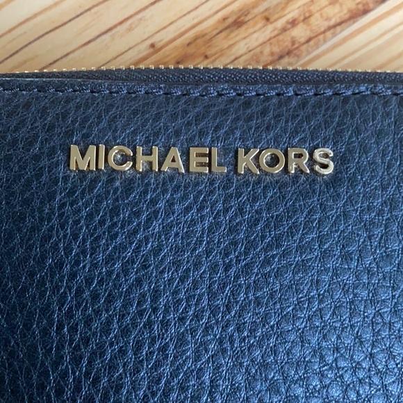 MICHAEL KORS Wallet - Picture 4 of 7